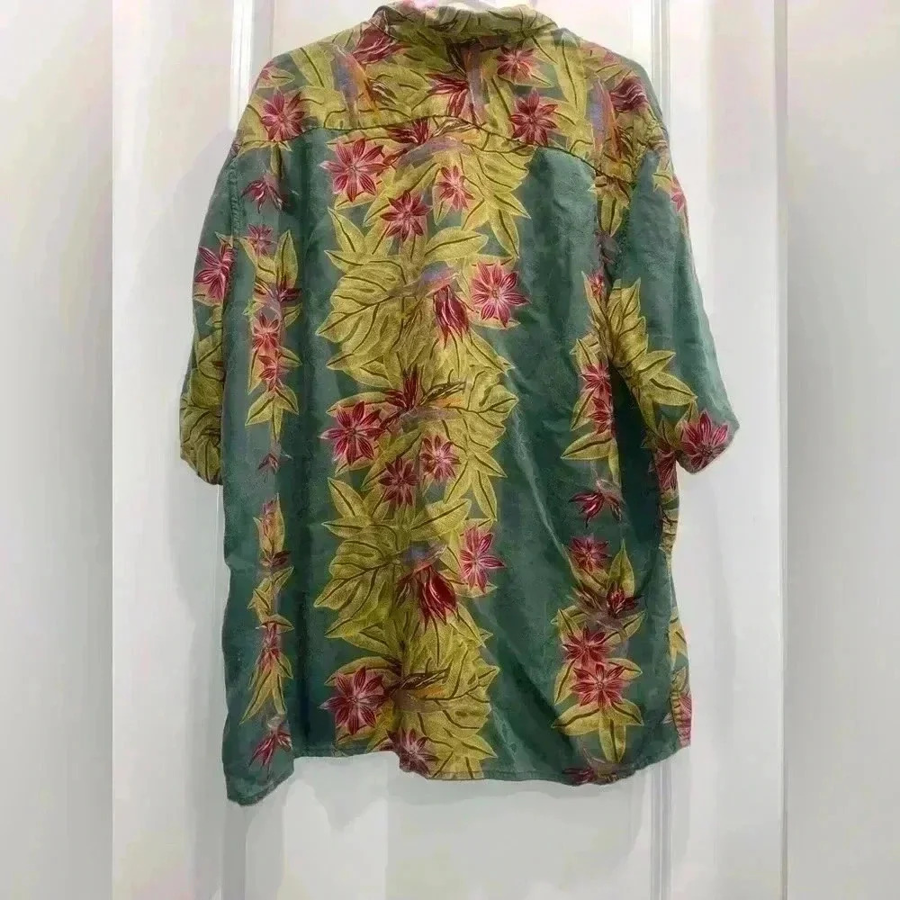 Reyn Spooner Hawaiian shirt - Picture 2 of 3